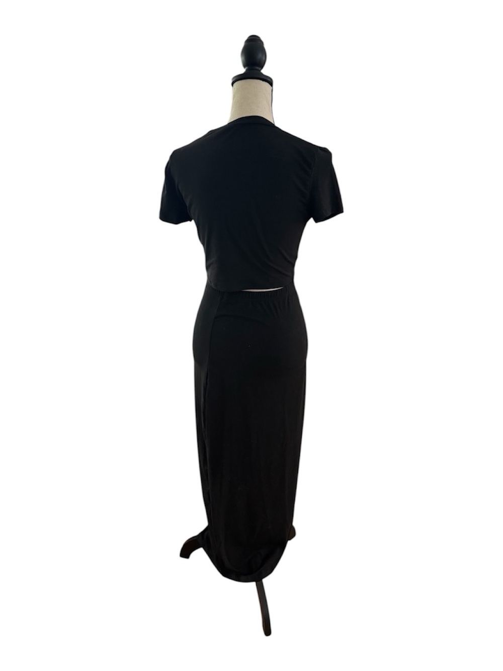 SHEIN Black Maxi Skirt with Cropped Tee Set - Picture 2 of 2